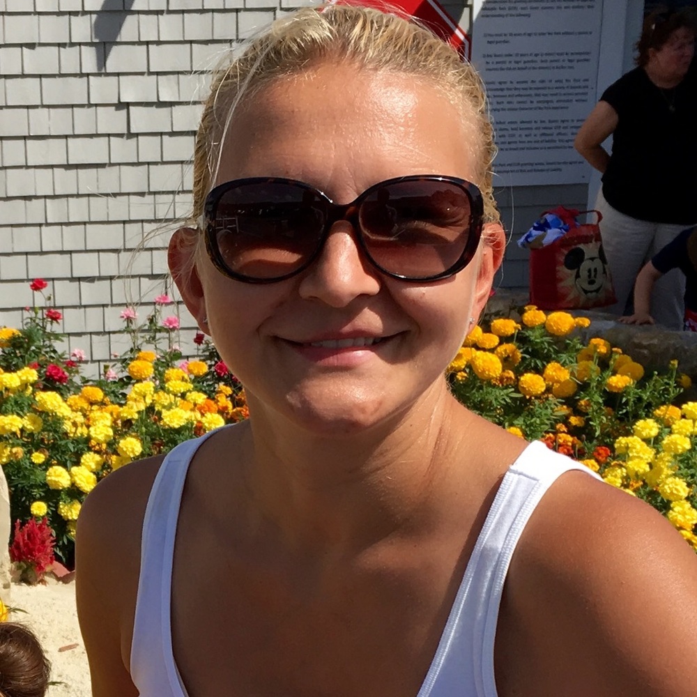 Meet your Posher, Magdalena